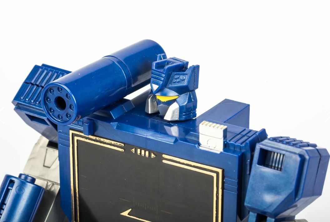 Transformers G1 Soundwave reissue brand new with buzzsaw action figure MISB Gift