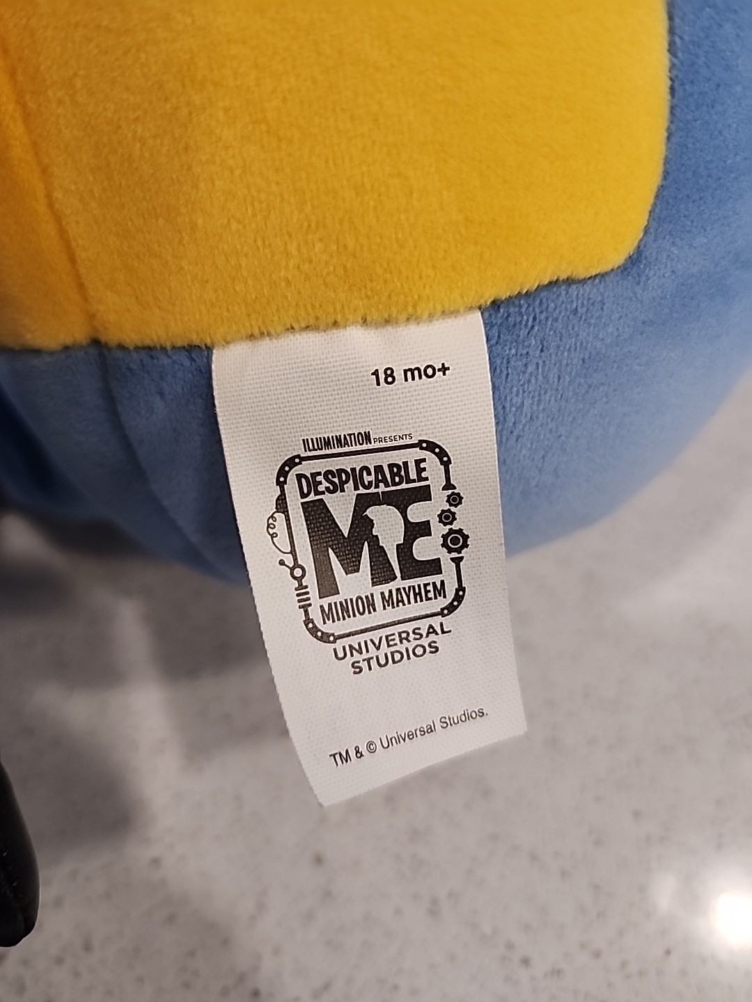 Universal Studios Exclusive Minion Mayhem 14&Prime; Kevin Plush Despicable Me Minions
