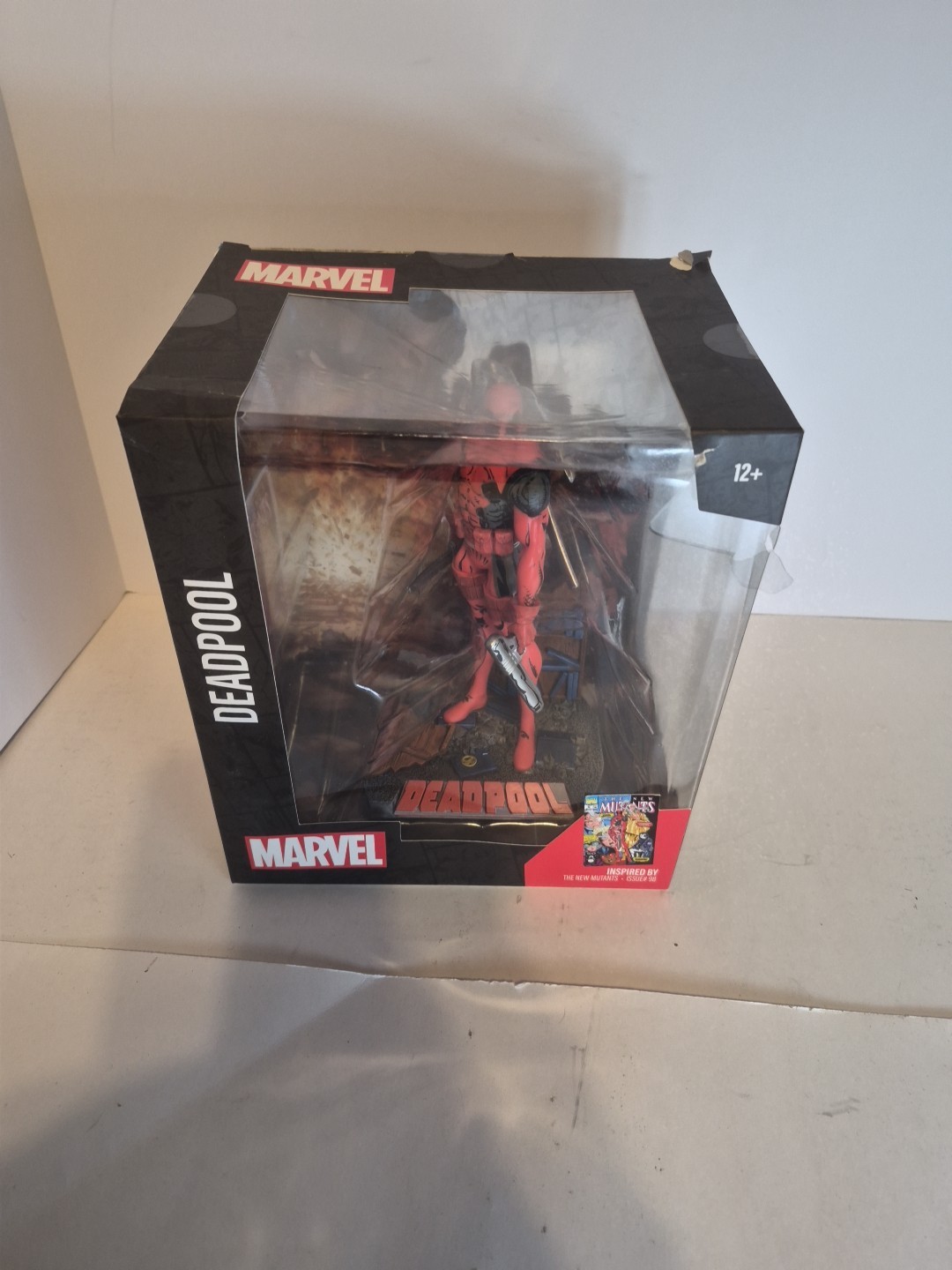 Marvel X-Men Deadpool The New Mutant #98 1:10 Scale Posed Figure McFarlane Toys