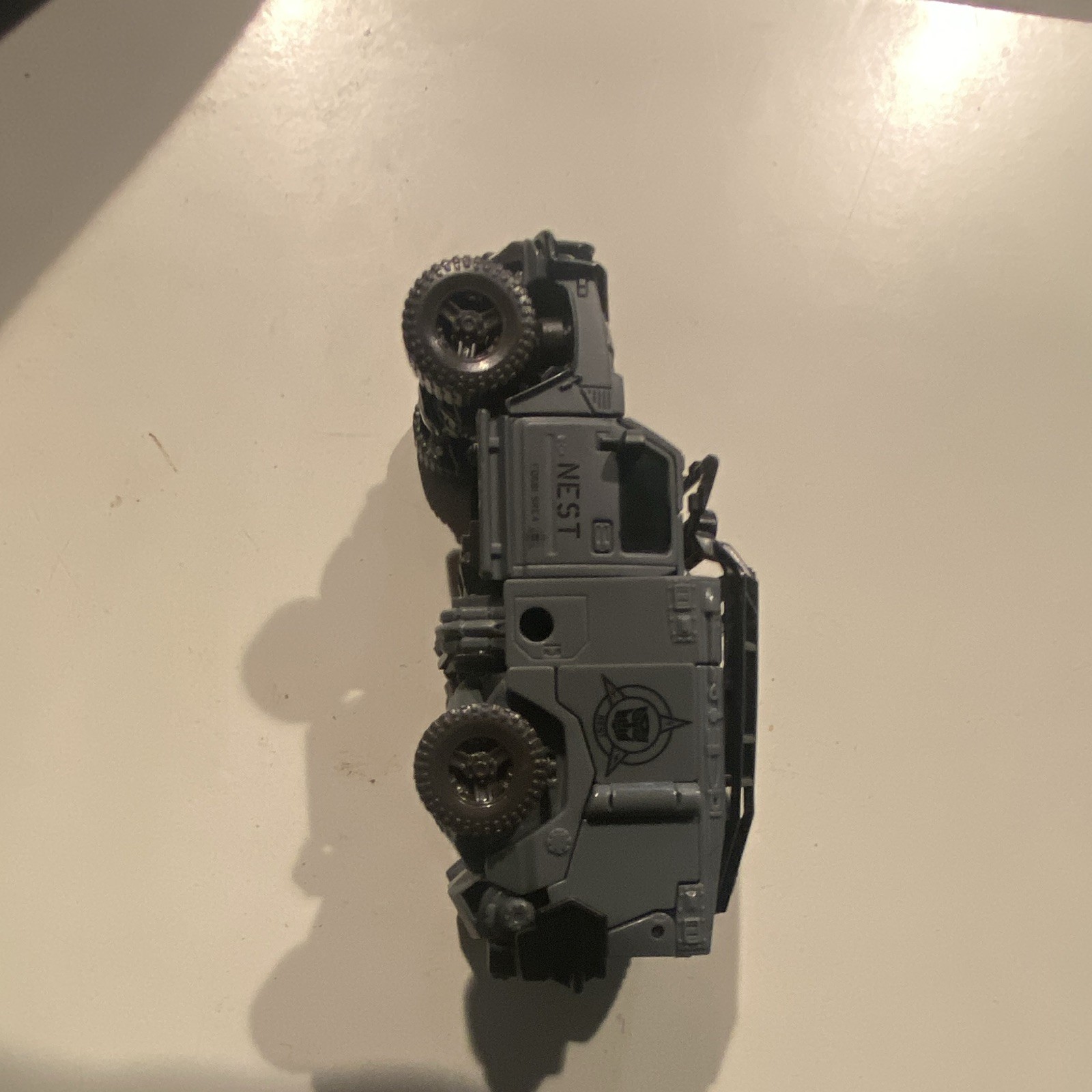Transformers Studio Series 96 N.E.S.T. Autobot Ratchet Transforming w/ Gun 8+