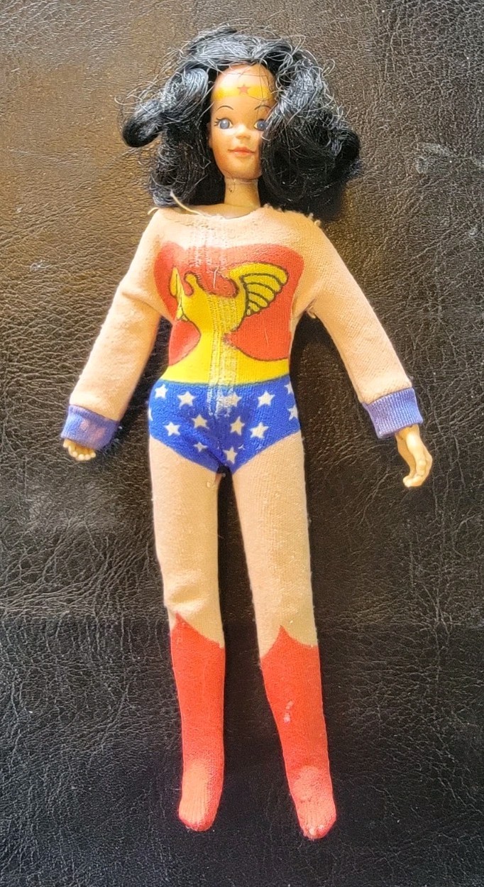 VINTAGE MEGO 1973 WONDER WOMAN 8 INCH DC Universe. SUPERGALS