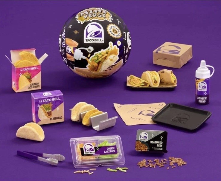 MGA Miniverse Special Edition TACO BELL Cheesy Gordita Crunch & Tacos IN HAND