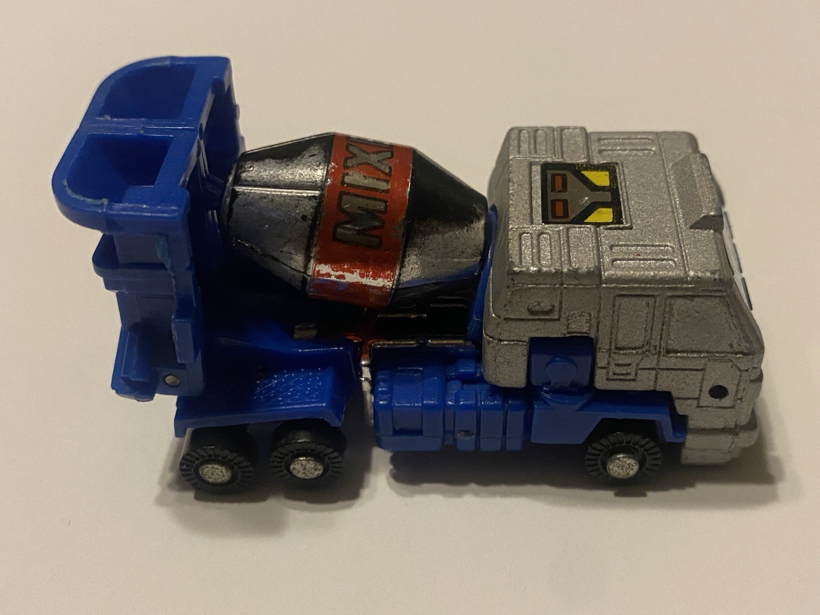 Mixer (Blue) – Convertible Robots – GoBots/MR Blockhead KO 1980’s Era Complete.