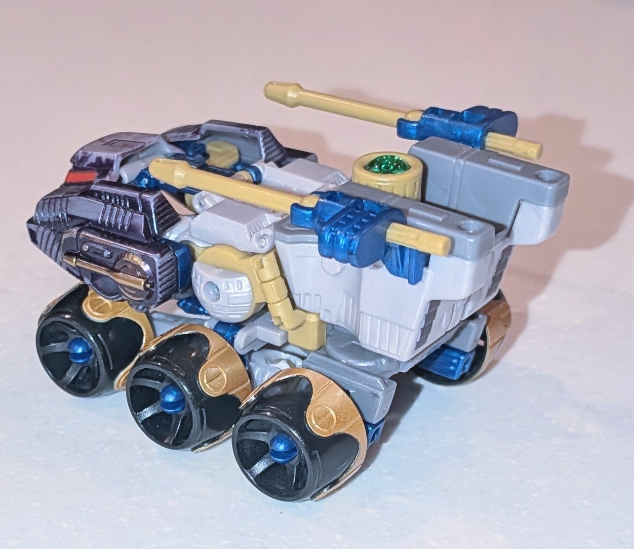 Transformers Beast Machines Strika Complete Deluxe Figure 2000