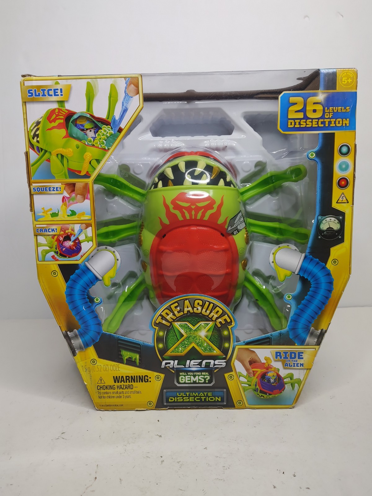 New Sealed Treasure X Aliens Ultimate Dissection Series 2 Battle Mode Kit Toy