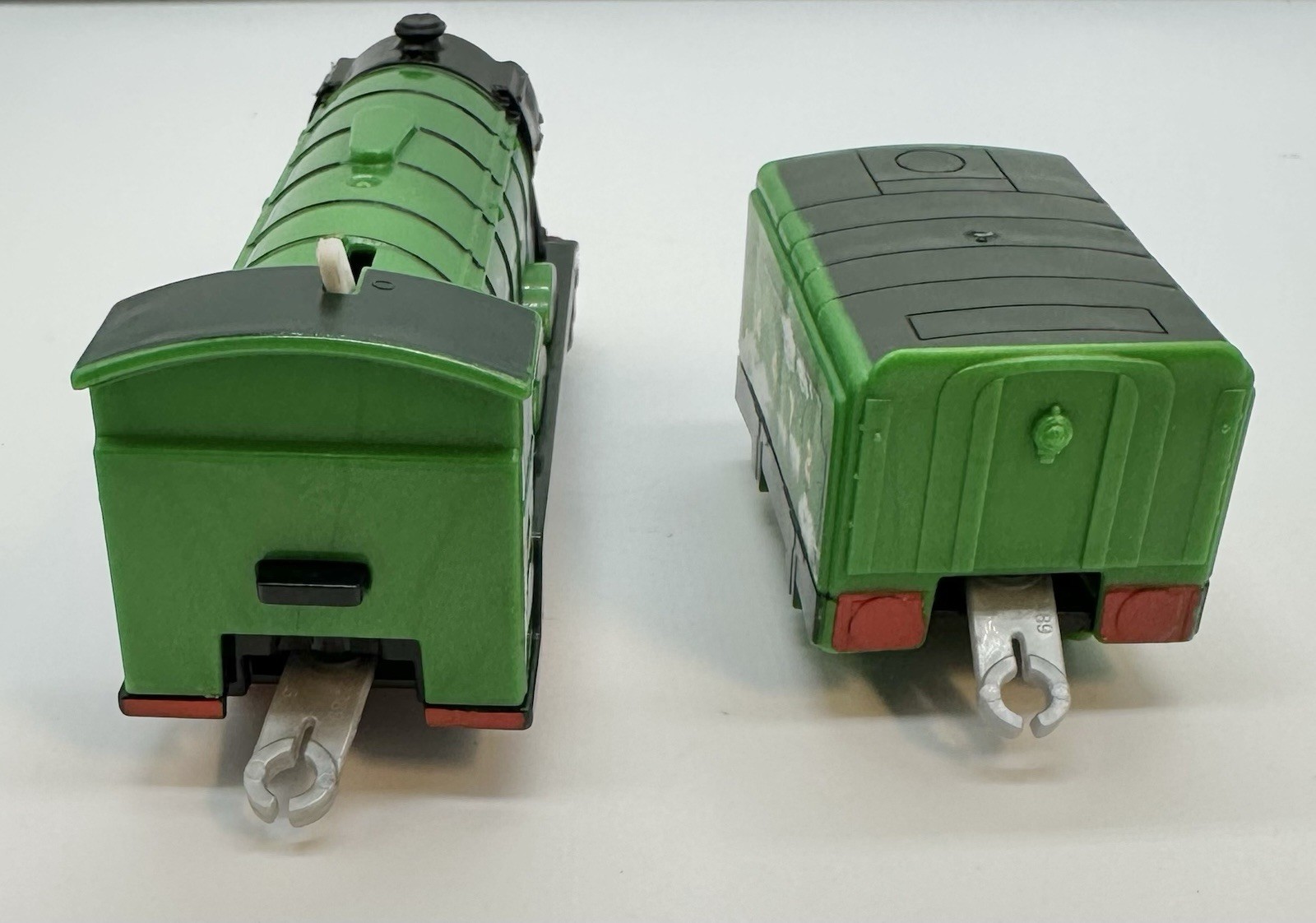 Thomas & Friends Trackmaster Motorized Train Flying Scotsman Engine Works!