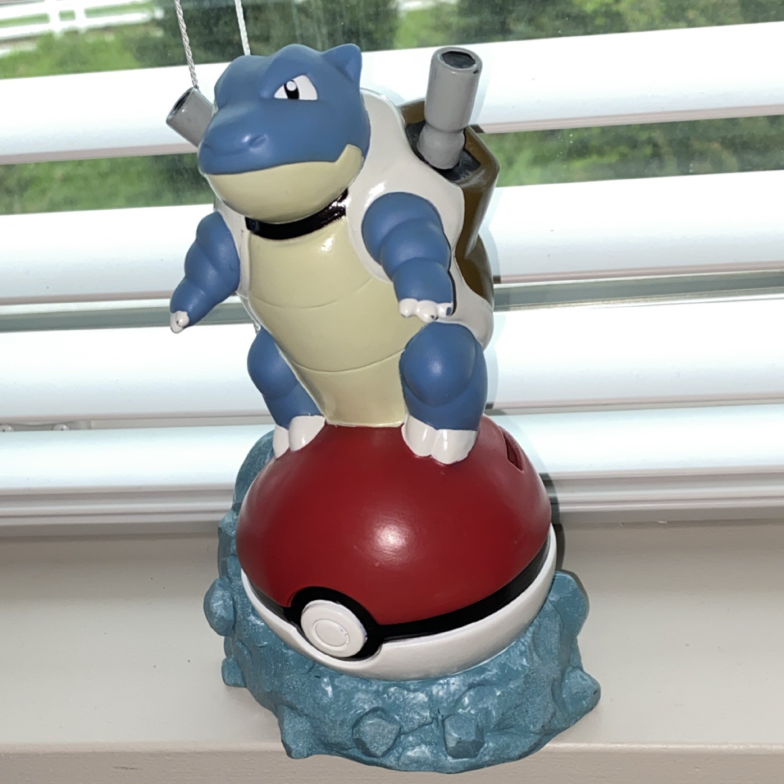 RARE VINTAGE 1998 BLASTOISE PIGGY BANK