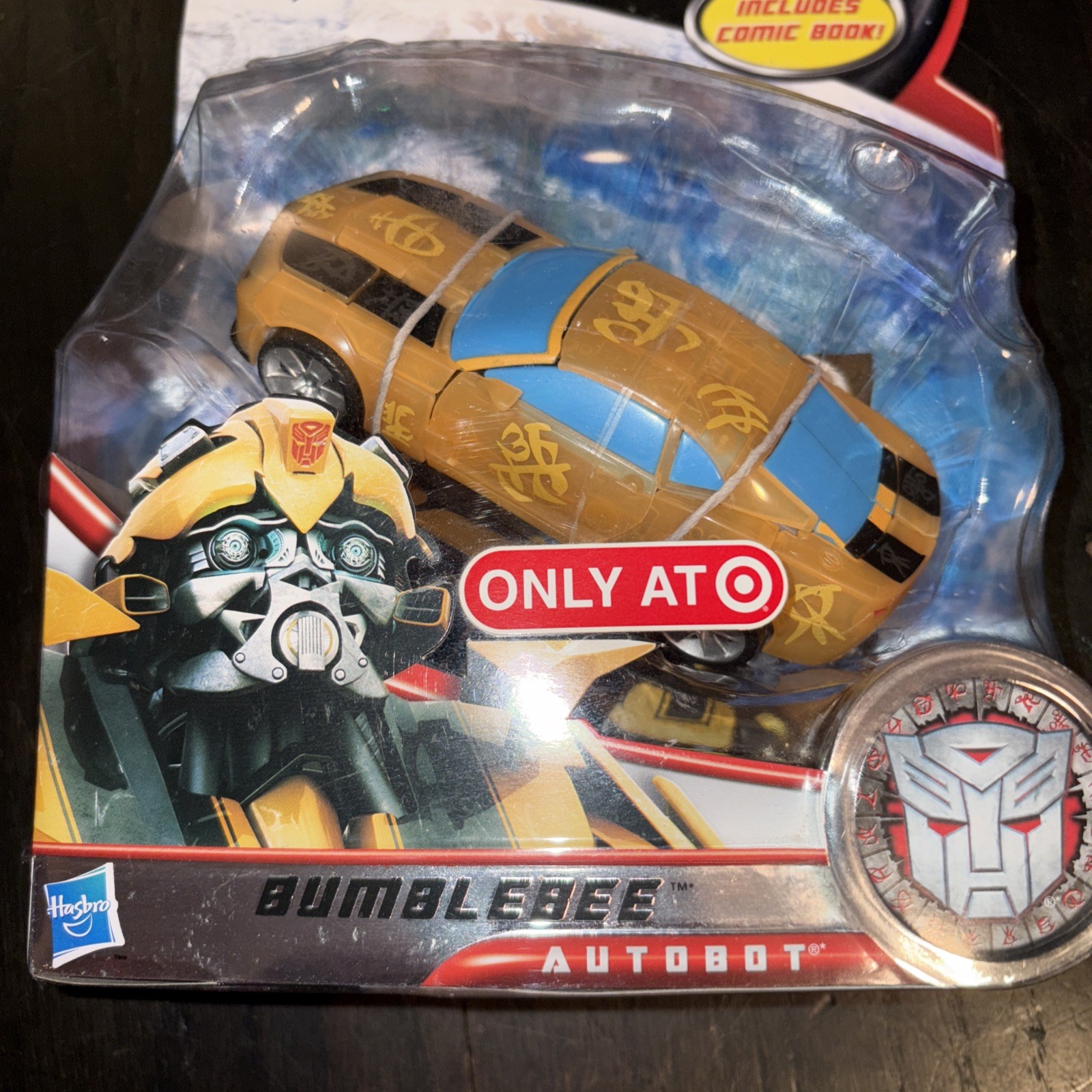 2010 Transformers Dark Of The Moon Deluxe Class Bumblebee Target Exclusive