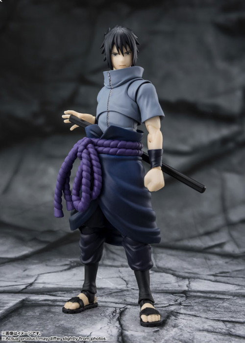 Bandai S.H.Figuarts Uchiha Sasuke Solitary Shinobi Blazing Darkness (Naruto)
