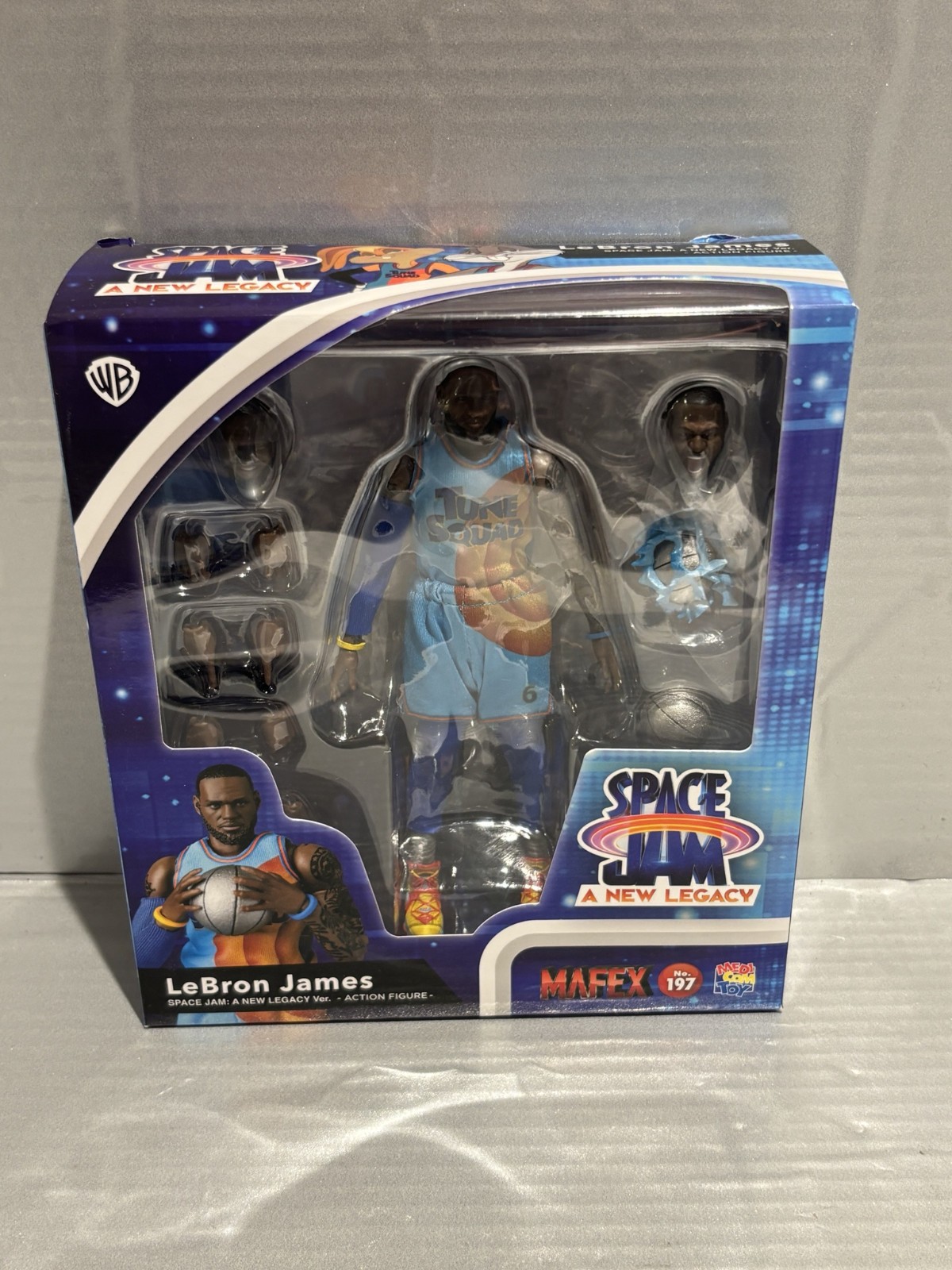 MAFEX No.197 LeBron James lebron James SPACE JAM Action Figure Medicom Toy *READ
