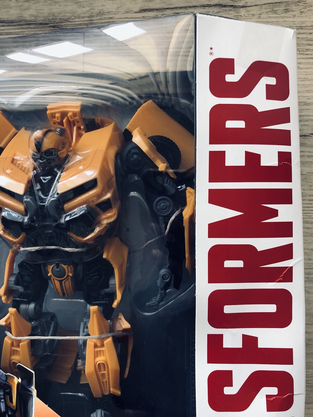 Transformers Age of Extinction Limited Edition Leader Class Bumblebee NIB
