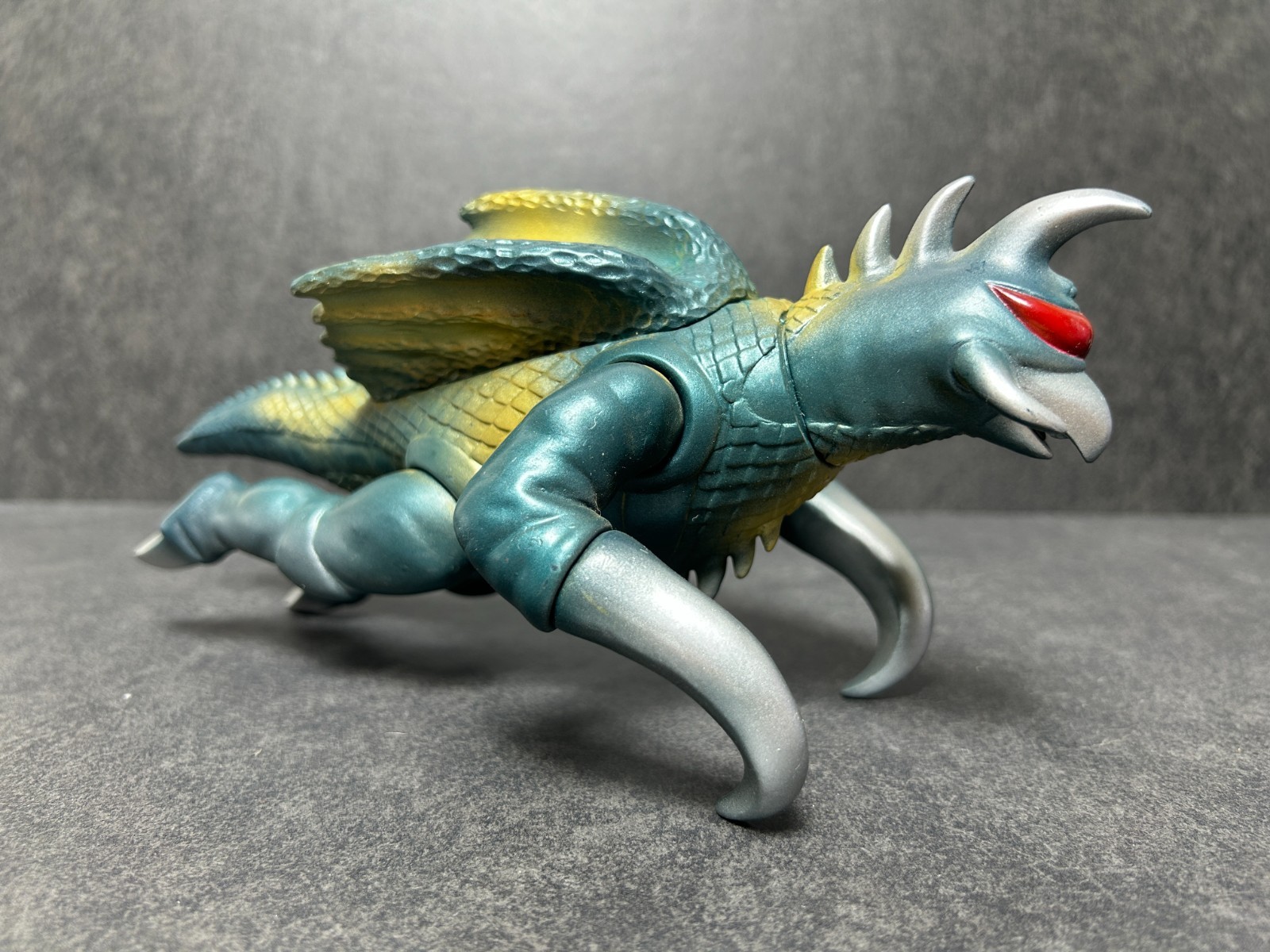 Marusan Gigan Flying Sofubi 9.8&Prime; Soft Vinyl Figure Godzilla 2002