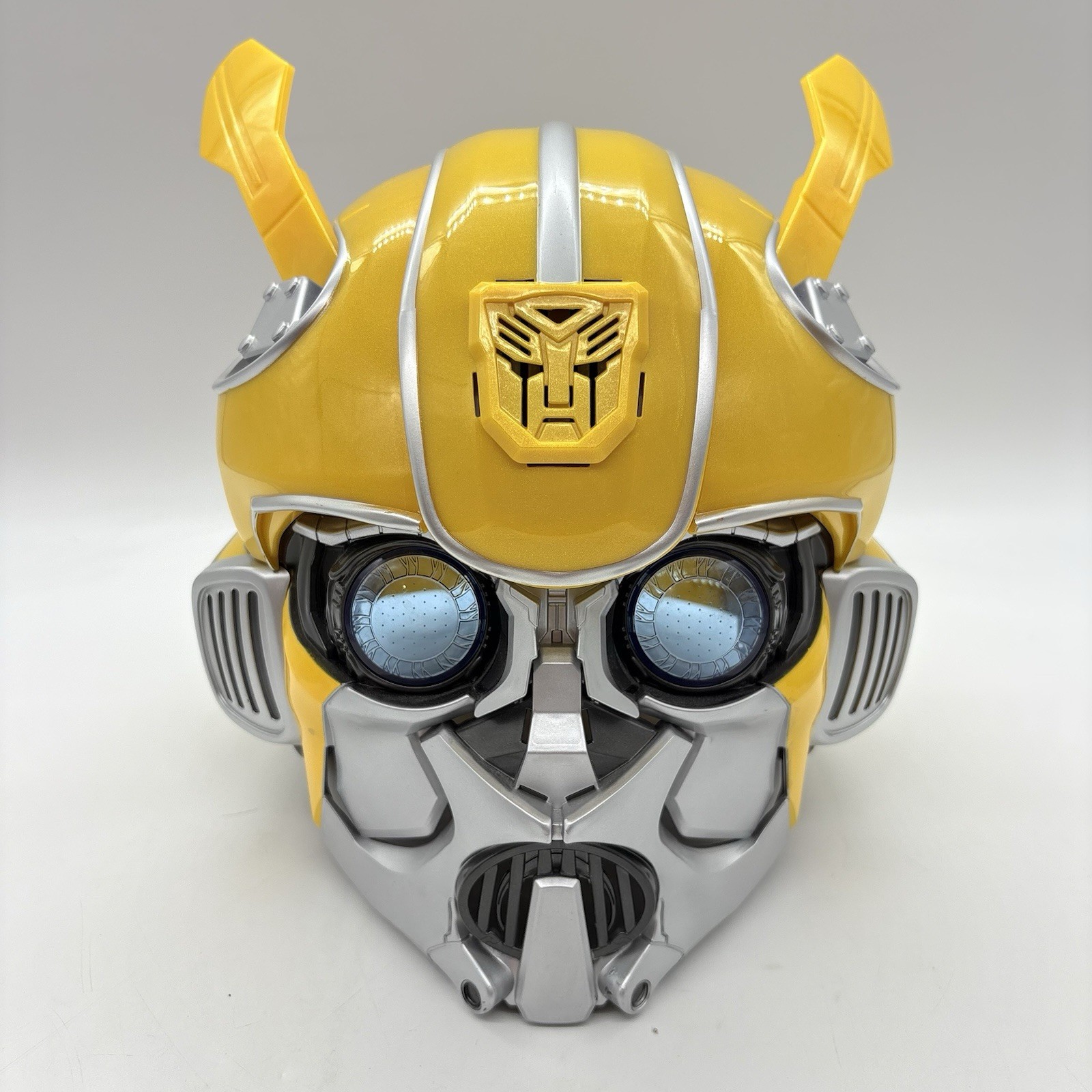 Transformers Bumblebee Showcase Life Size 1:1 Helmet With Bluetooth Speaker Read