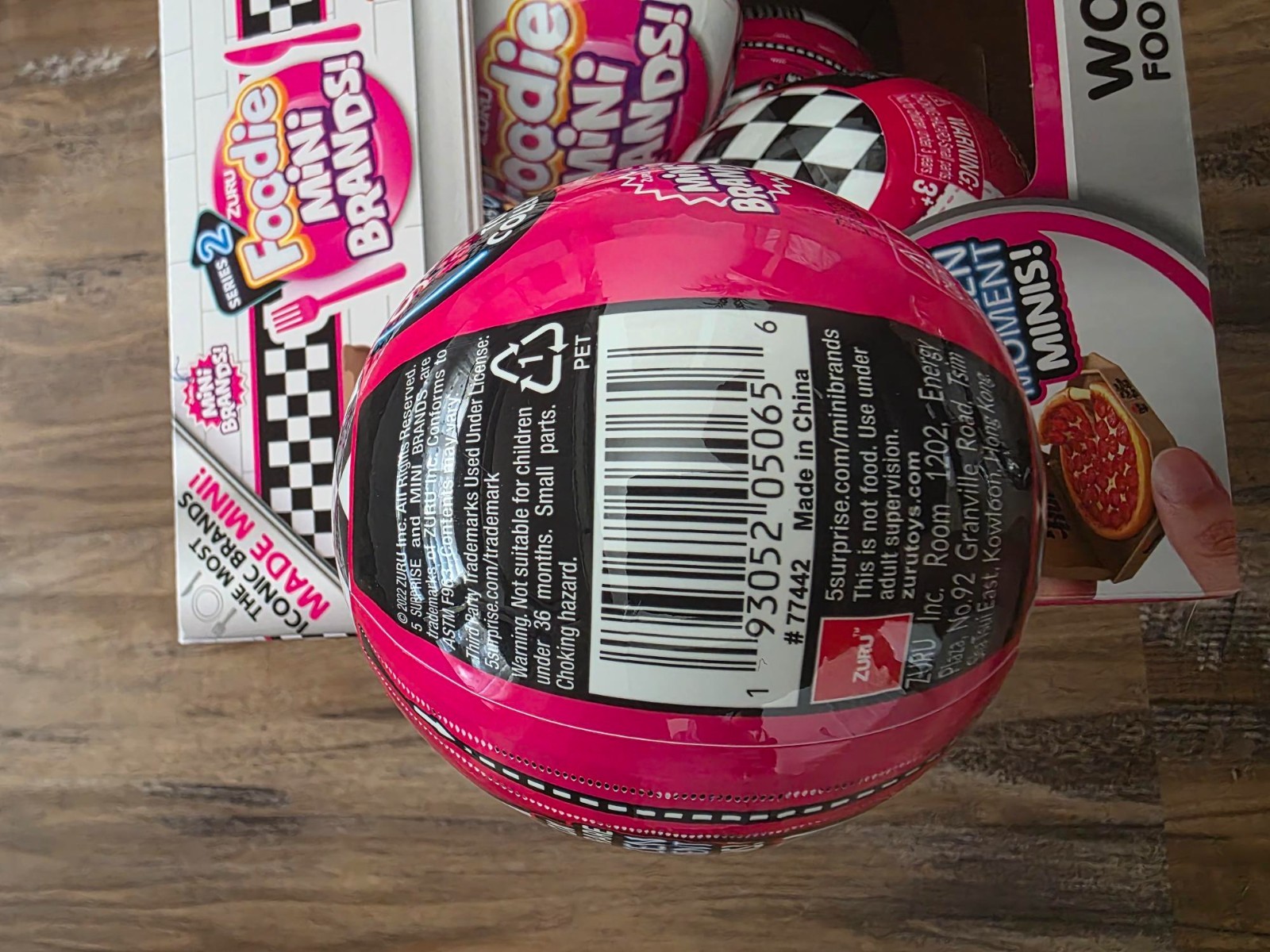 2 Boxes Of Zuru Mini Brands! Foodie Series 2 New Sealed Balls – 16 Balls Total