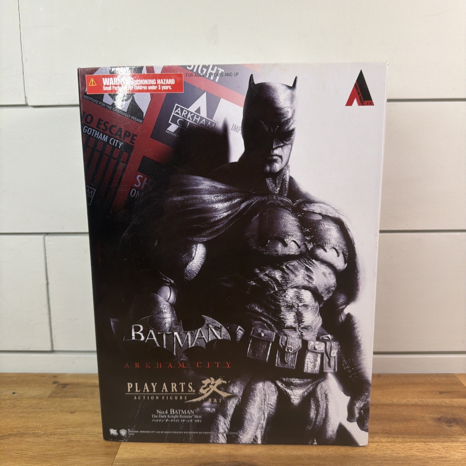 Play Arts Kai Batman Arkham City The Dark Knight Returns #4 Figure Ships Fast!