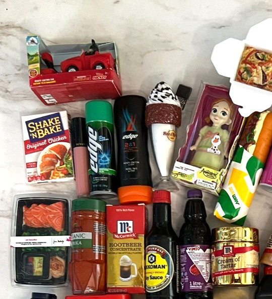 50 Zuru MINI BRANDS Mixed Lot FOOD TOYS BEAUTY CLEANING FOODIE As Shown NO DUPS