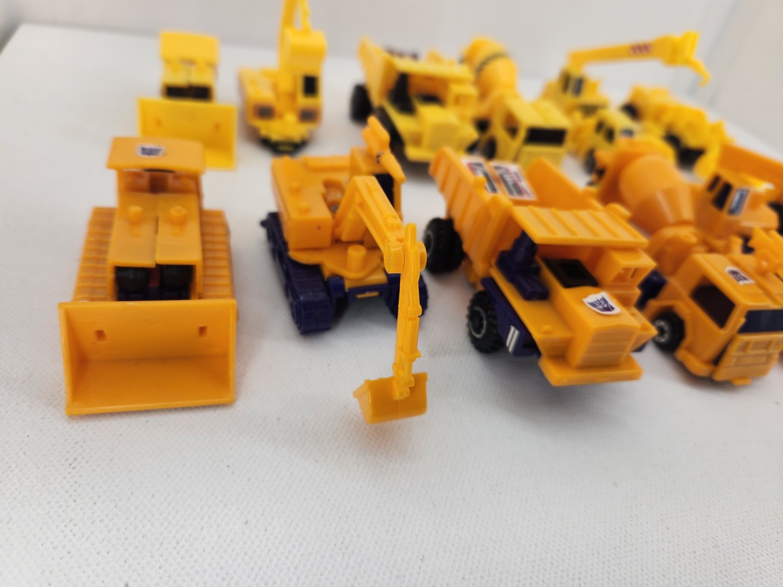 Vintage Transformers G2 Yellow Constructicons 2 Sets Incomplete