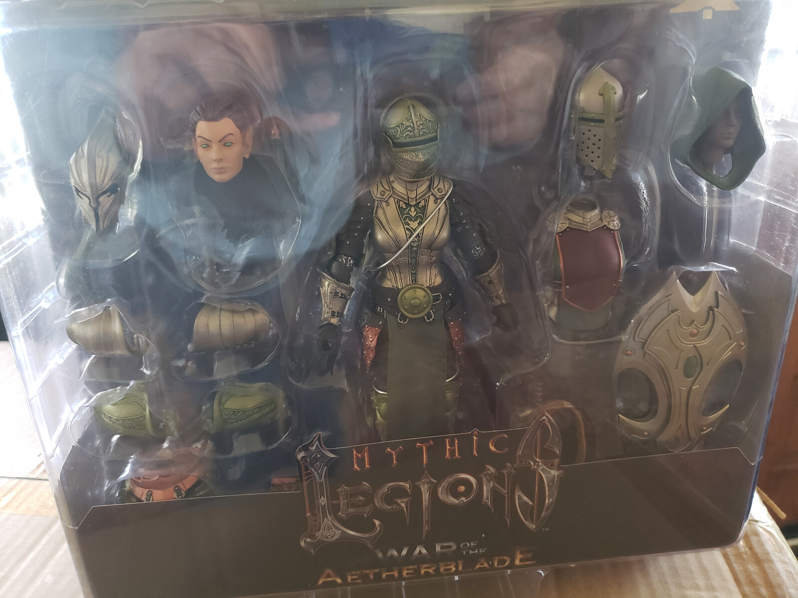 Mythic Legions WOA Aetherblade Deluxe Female Male Orc Elf Builder SET of 4 NEW