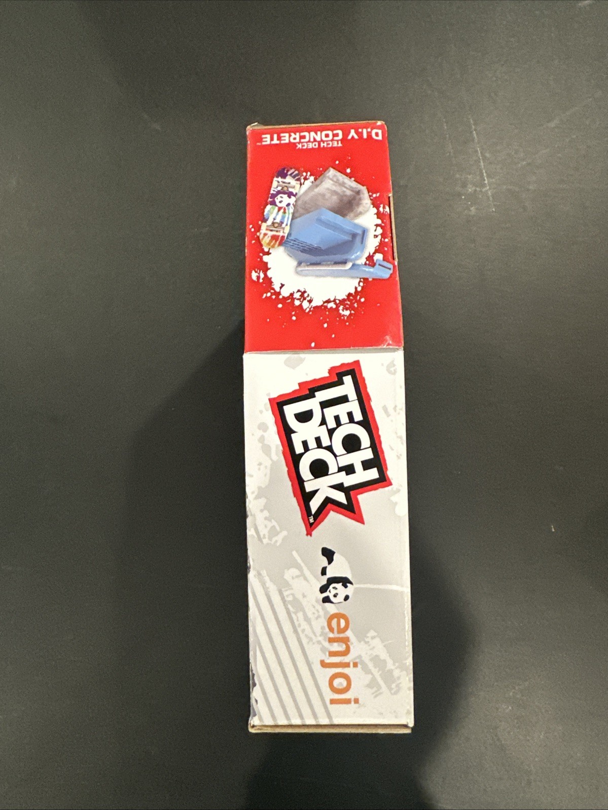 Tech Deck D.I.Y Concrete Reusable Modeling Playset
