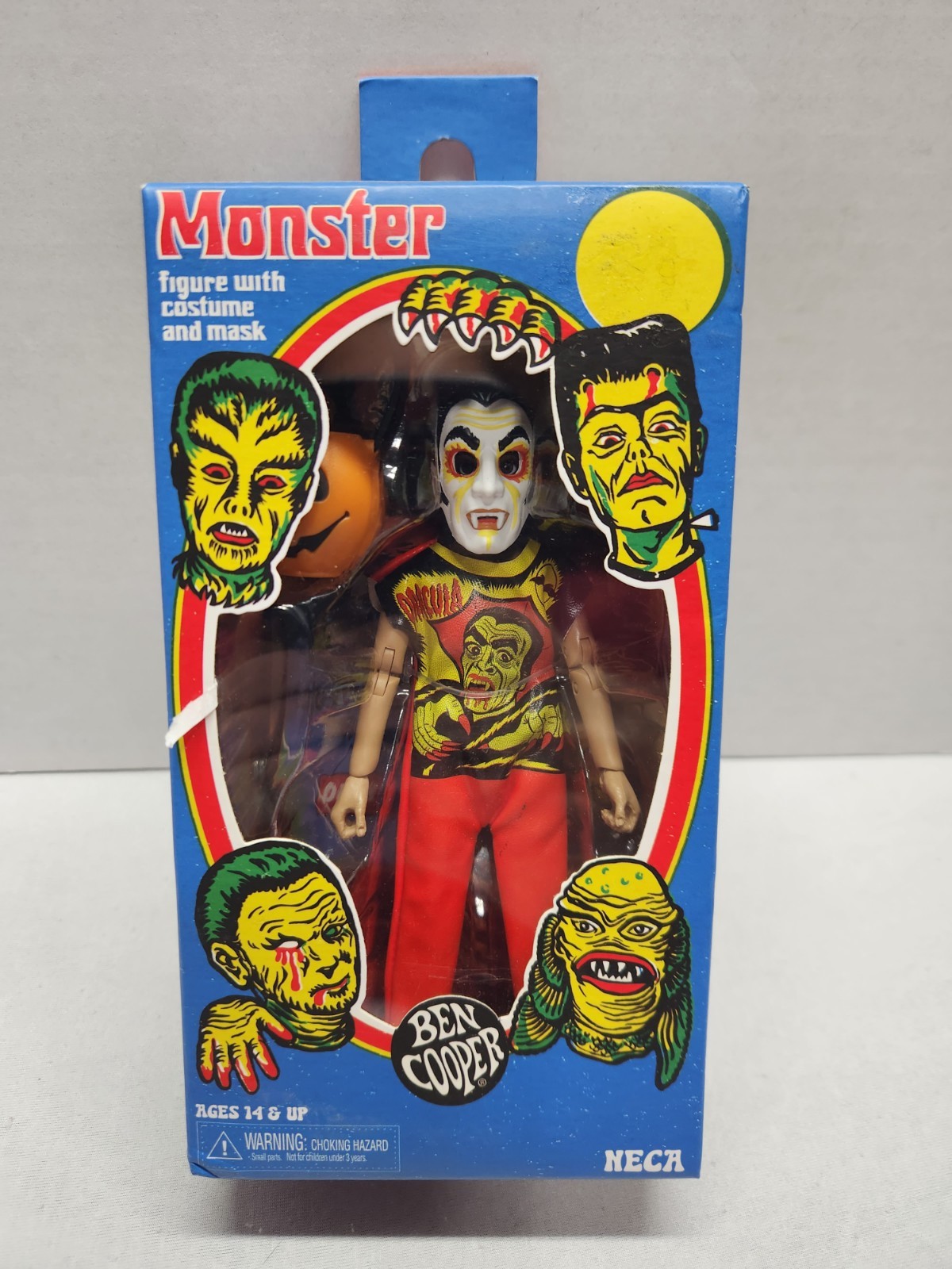 NECA Monster Figure Costume & Mask Dracula Ben Cooper Clothed 5.5&Prime; NIB Halloween