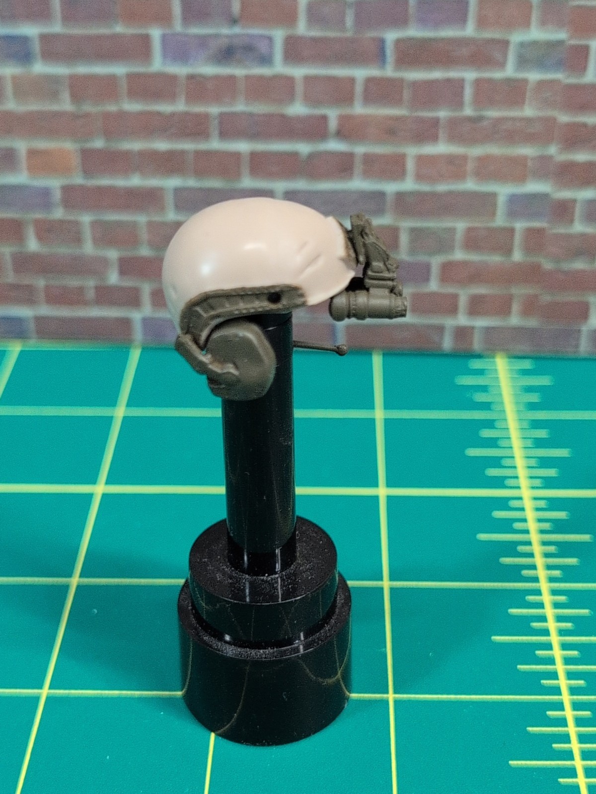 Valaverse Action Force Desert Tactical Helmet & NCG 6&Prime; Figure *I SHIP DAILY