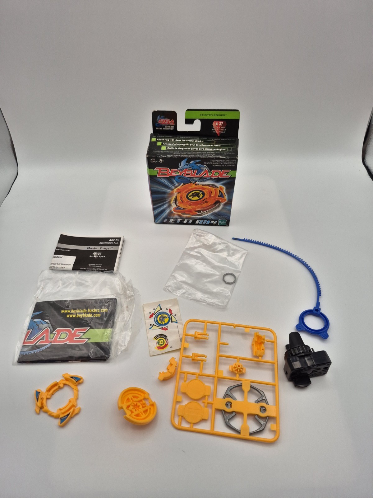 Beyblade Master Driger A-37 Attack Type Hasbro 2002 Complete Read Description