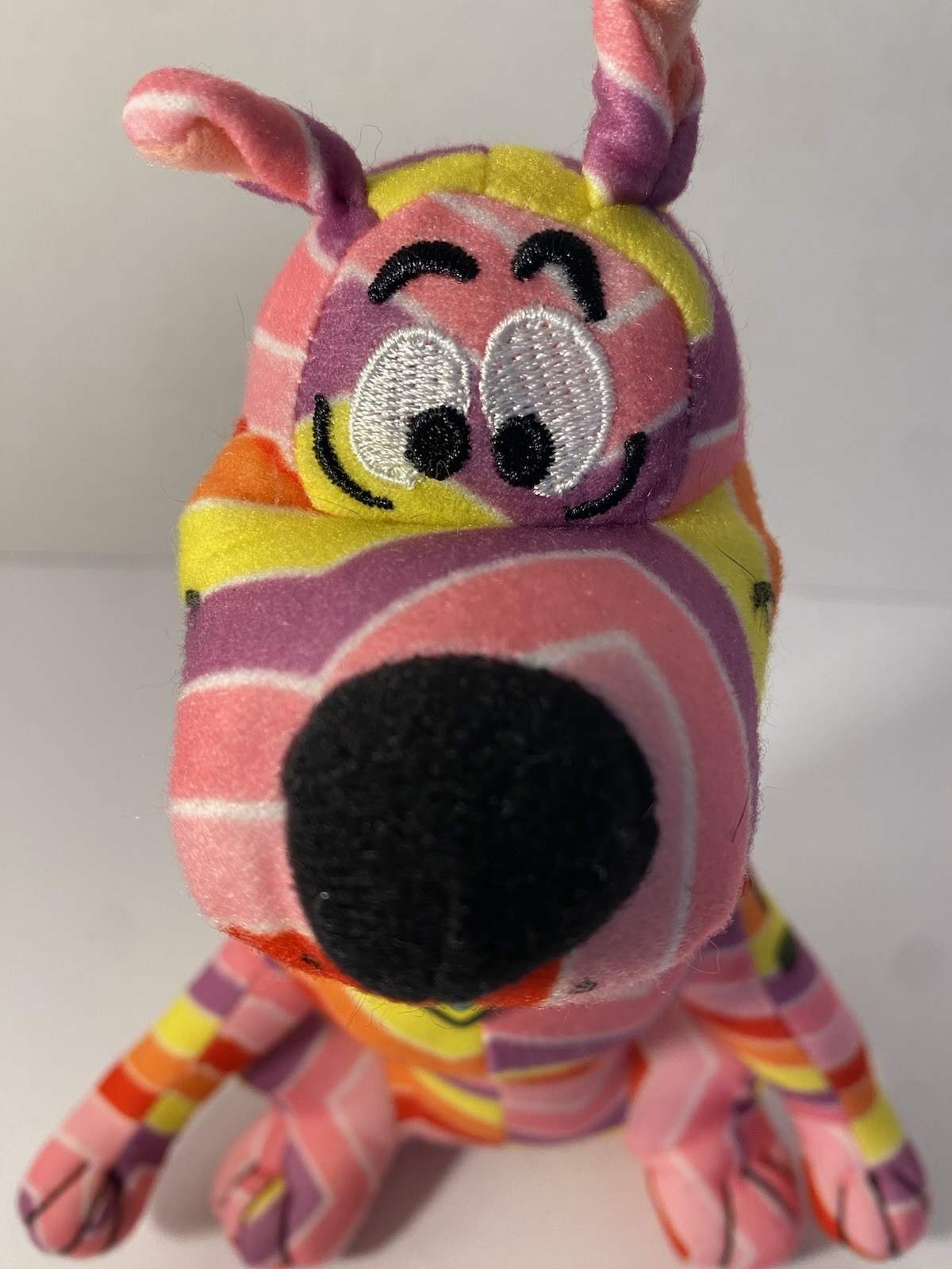 Scooby-Doo Plush Toy Factory 9” Multi-color Zig-Zag Chevron Pattern Plush