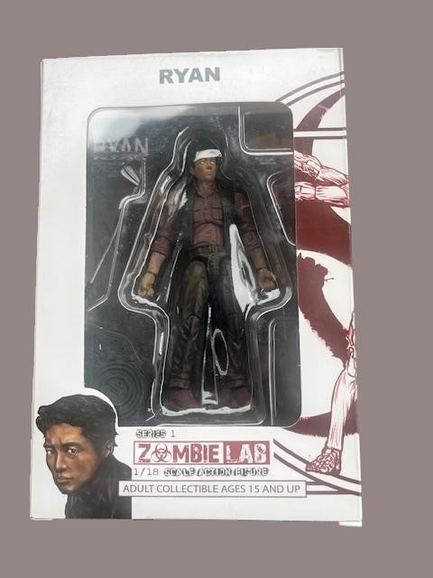 Zombie Lab: Ryan, 4&Prime;in Action Figure new with related accessories
