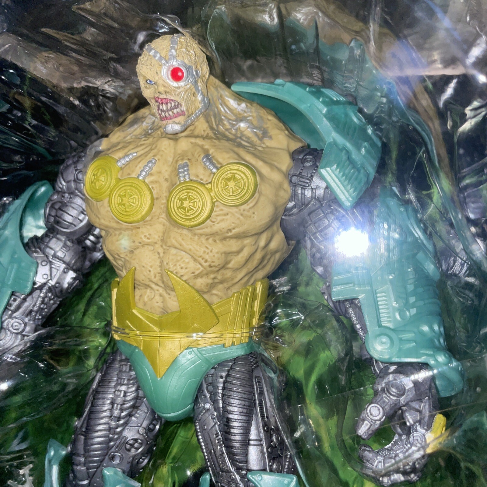SPAWN MEGAFIG ( OVERTKILL ) Figure MCFARLANE TOYS 10&Prime; Wave 3