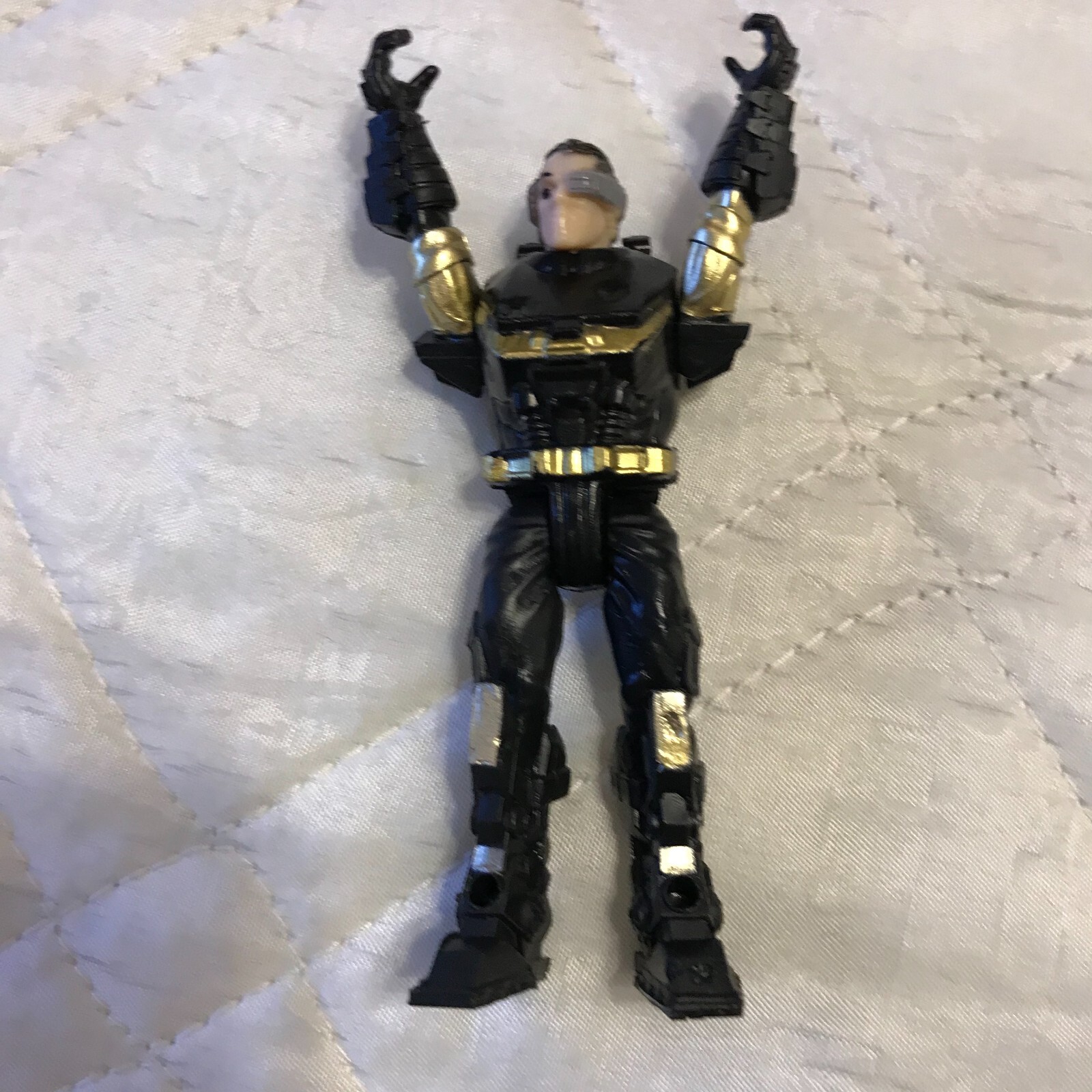 3 Final Faction Action Figures with accessories