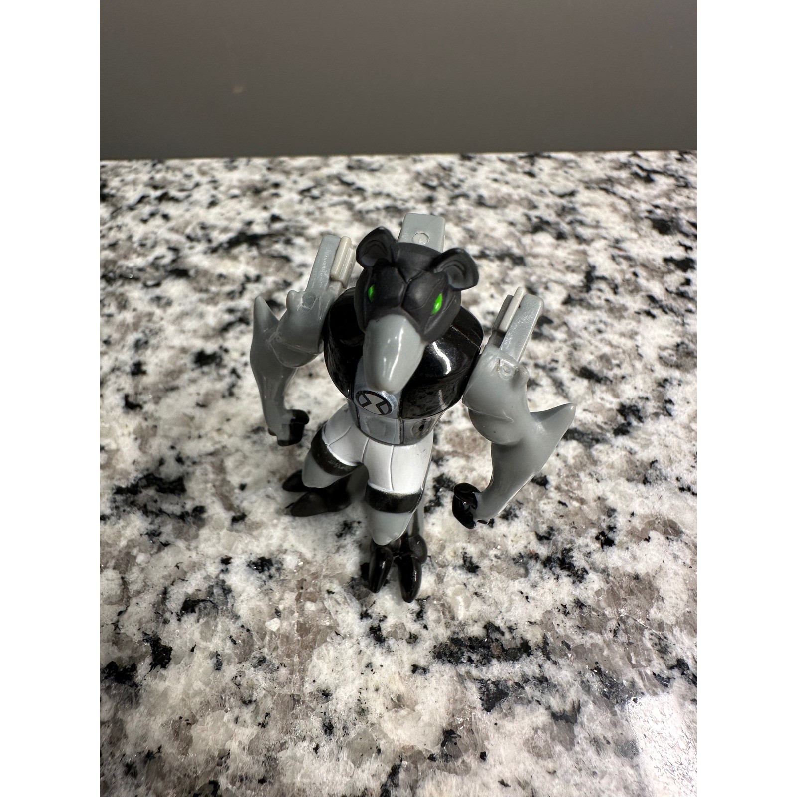 Ben 10 Alien Creation Chamber 2.75&Prime; Mini Figure Ben Wolf