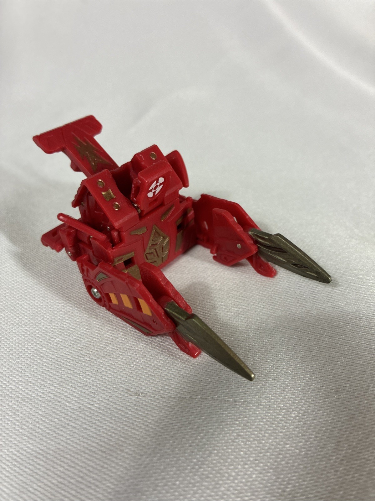 Bakugan – Gold Battle Sabre- Battle Grear – Gundalian Invaders 90G