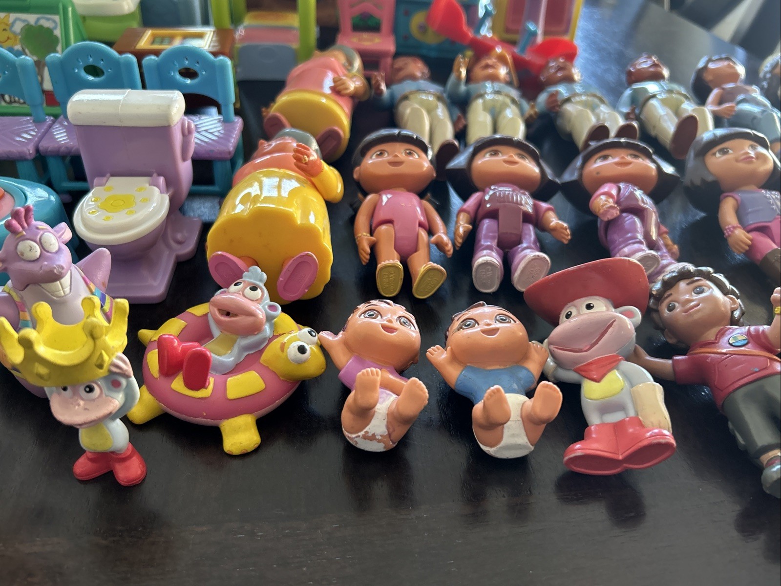 HUGE lot Dora The Explorer Talking Doll House Furniture & Figures Diego & Boots