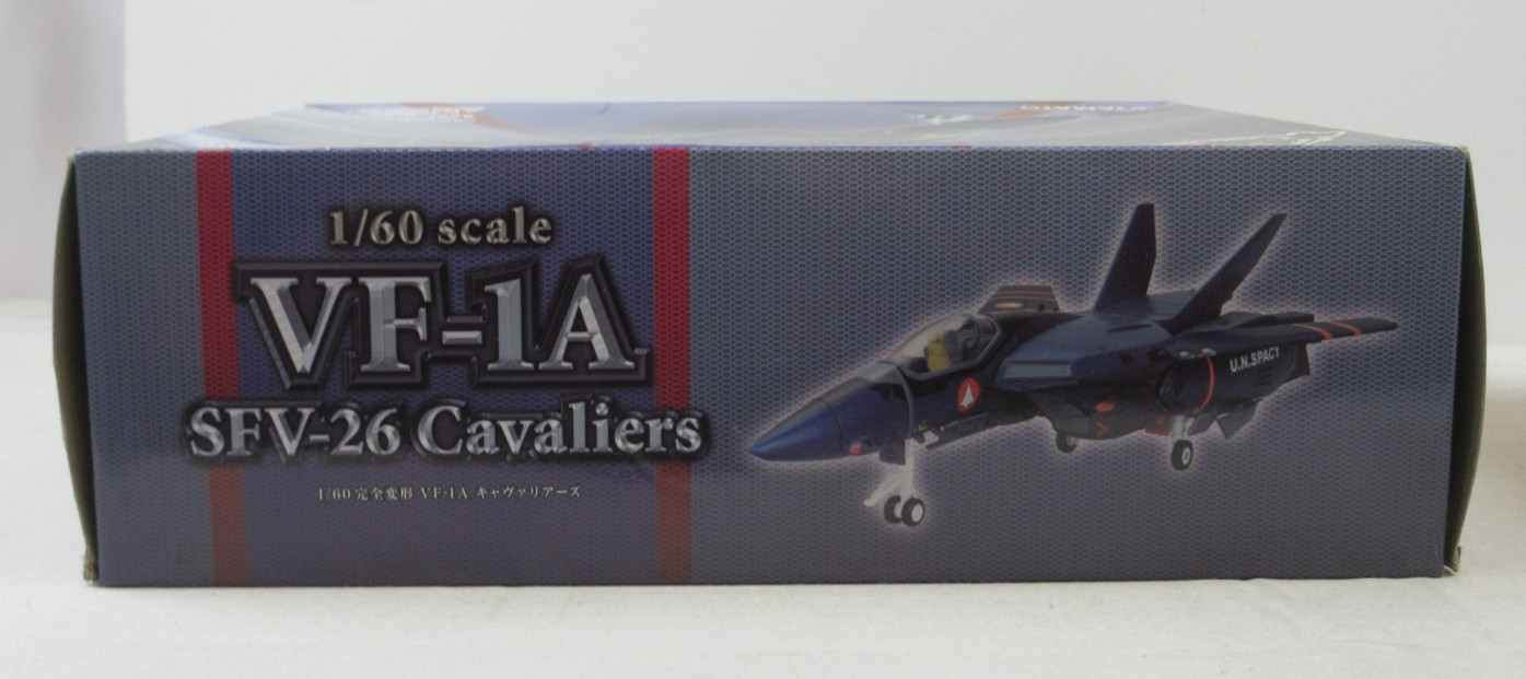 NMIB 30th Anniversary MACROSS « VF-1A SFV-26 Cavaliers » Yamato 1/60 Scale