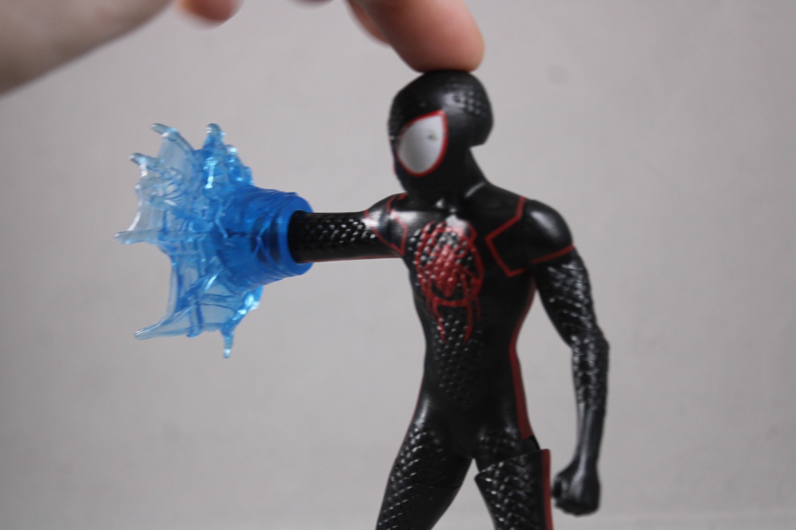 Marvel Spiderman Across the Spiderverse MILES MORALES Hasbro Web Spinnin