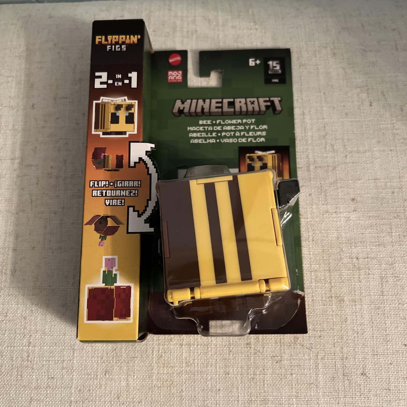 Minecraft Flippin Figs 2-in-1 Bee & Flower Pot Video Game 15 Years Action Figure
