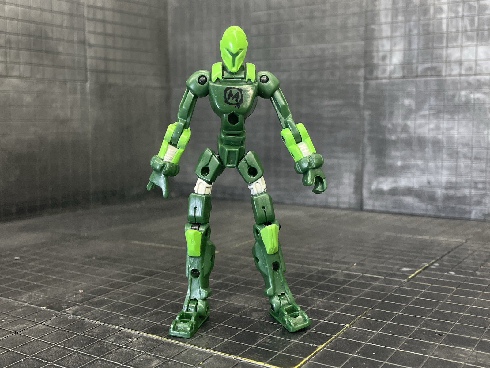 R.E.V.s RADICALLY ENGINEERED VEHICLES CRUX CAR 4” ACTION FIGURE