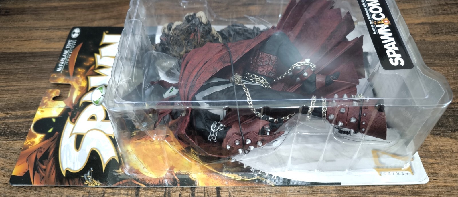 McFarlane Toy&rsquo;s Spawn Classic 2000 Action Figure Series 17 Spawn V