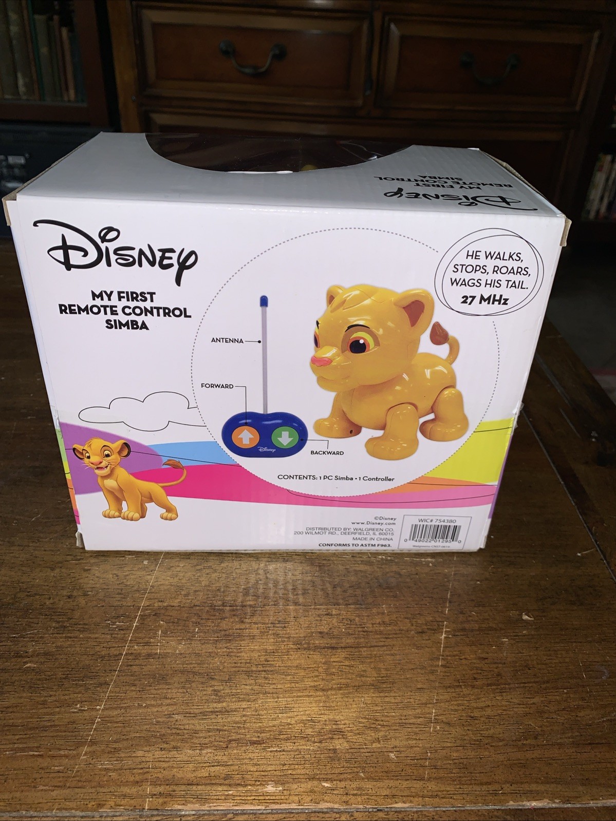 DISNEY MY FIRST REMOTE CONTROL SIMBA WALKS ROARS New Open Box