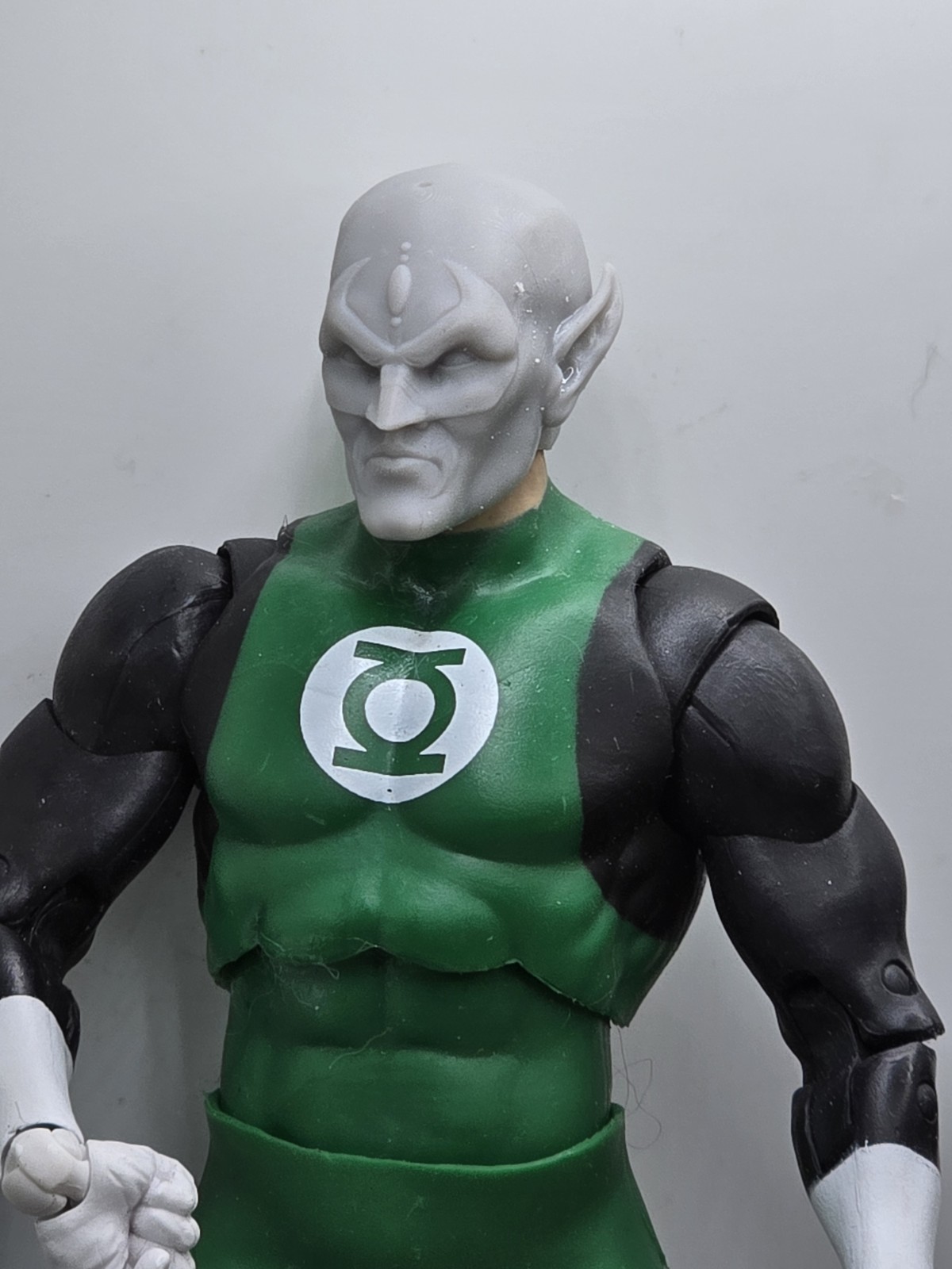 3d Print GREEN LIGHT HERO SAAREK HEAD 7&Prime; Diamond Select DC Multiverse