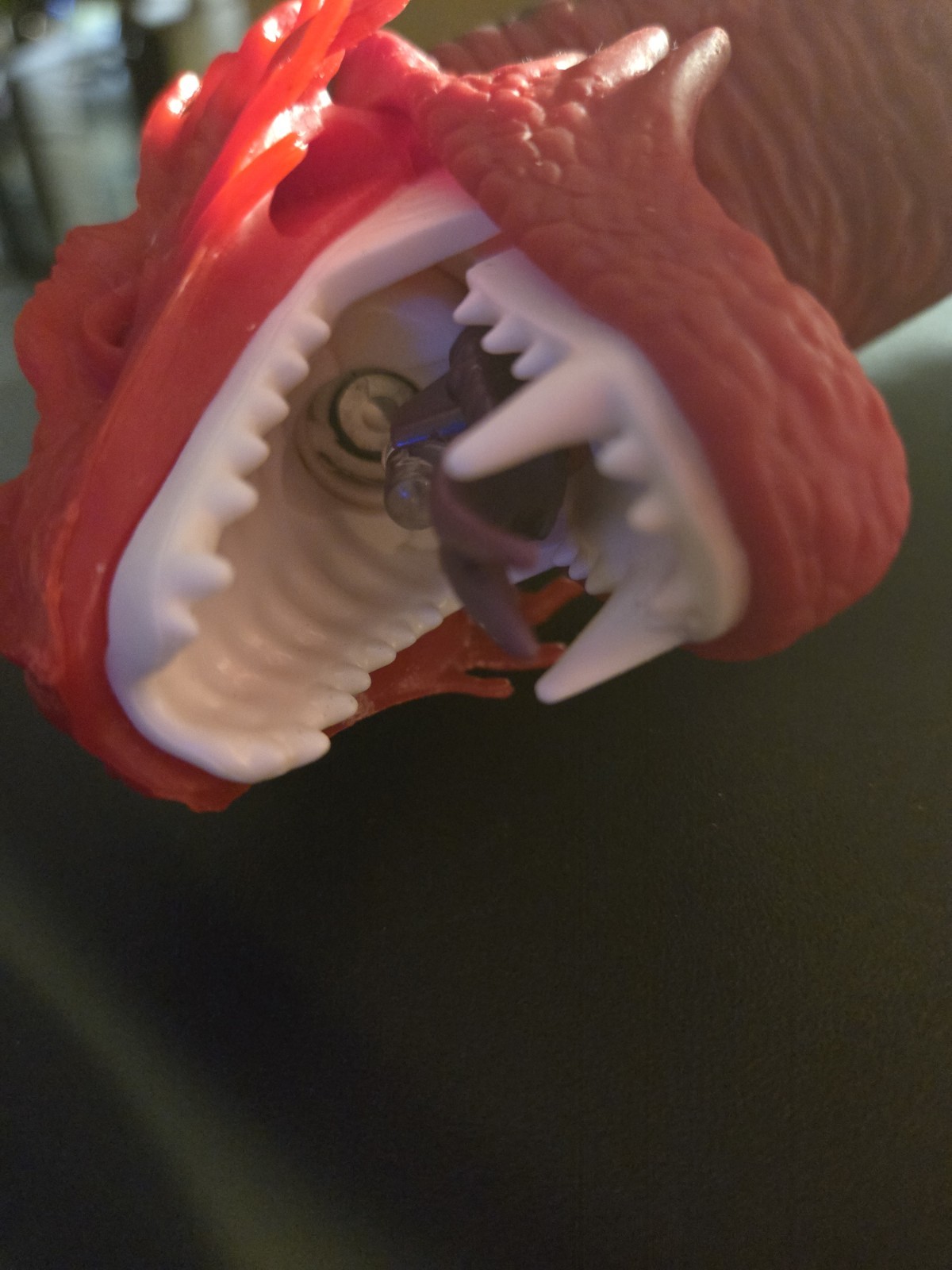 INFRA-RED REMOTE CONTROL WALKING DINOSAUR