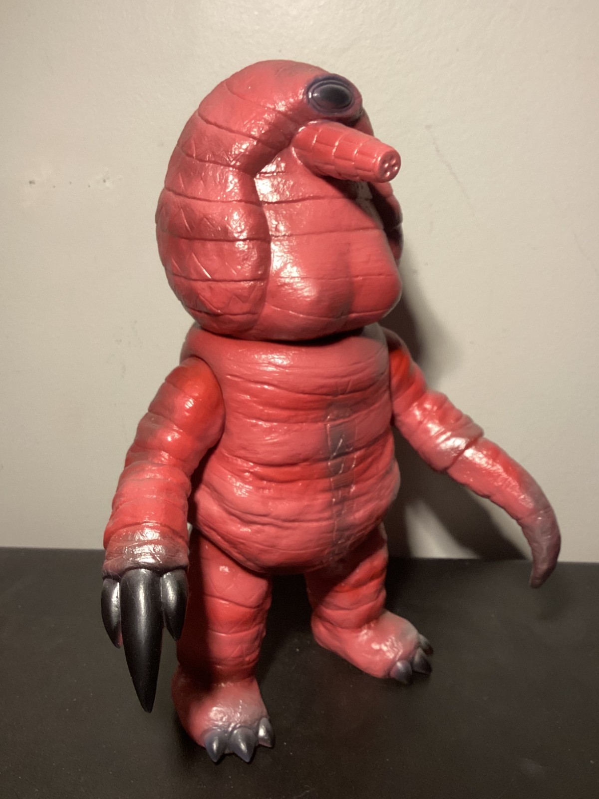 MEDICOM RETRO SOFUBI KIKAIDER PINK ARMADILLO DESTRUCTOID TOEI Bullmark Zollmen