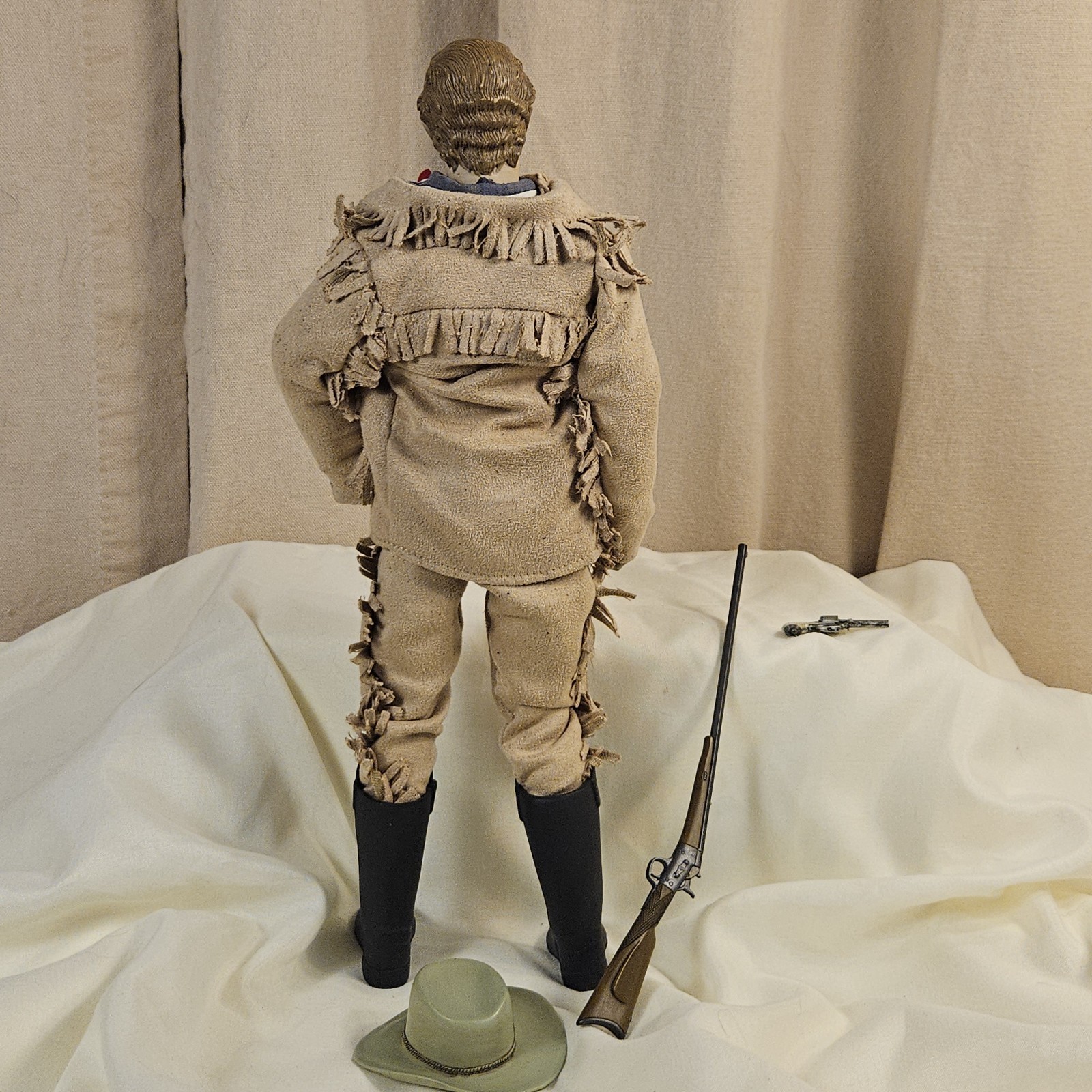2000 SIDESHOW SIX GUN GENERAL CUSTER DOLL ACTION FIGURE ARTICULATED + ACCESSORYS