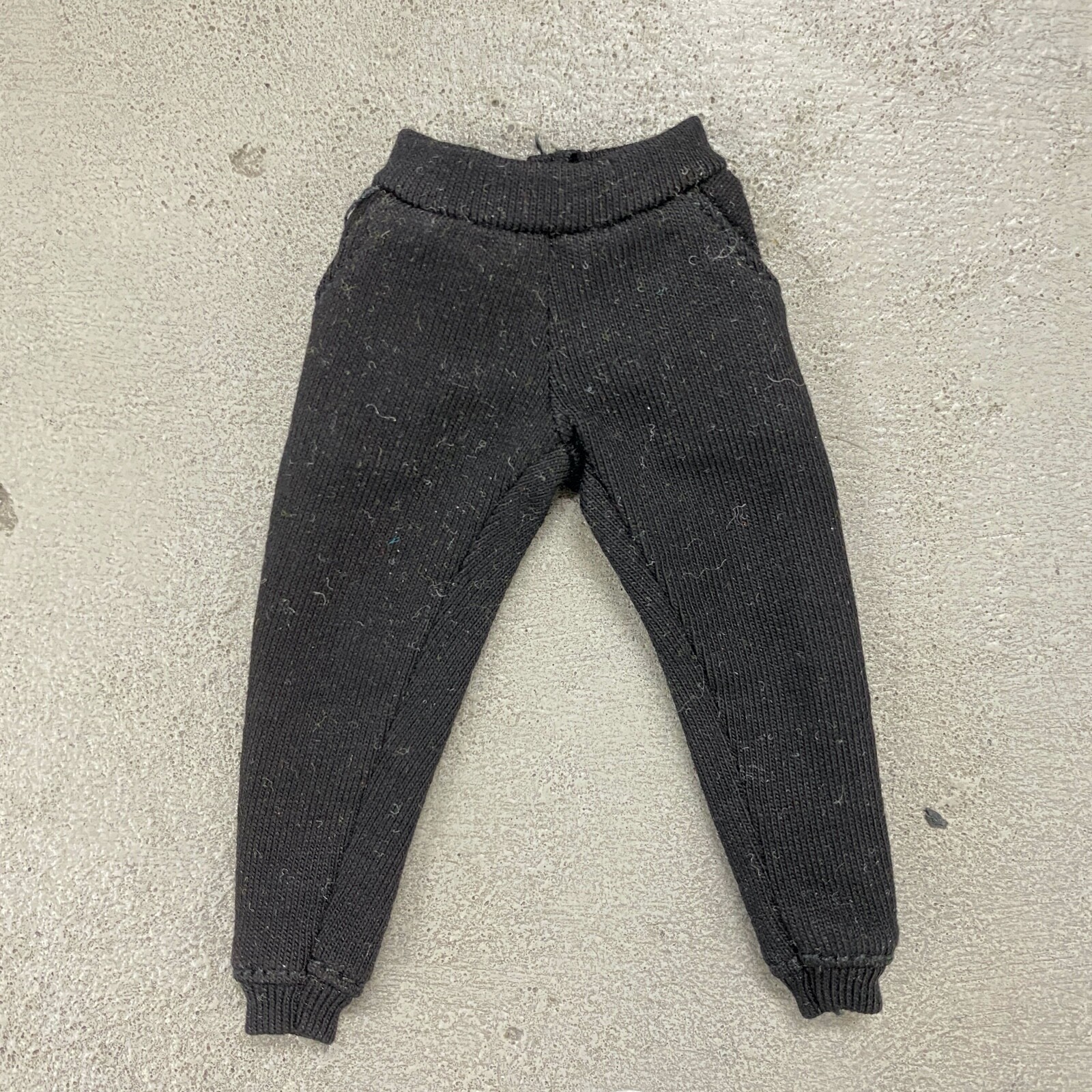 MO-SPT-BK: 1/12 Black Jogging Pants for 6&Prime; slim action figure body