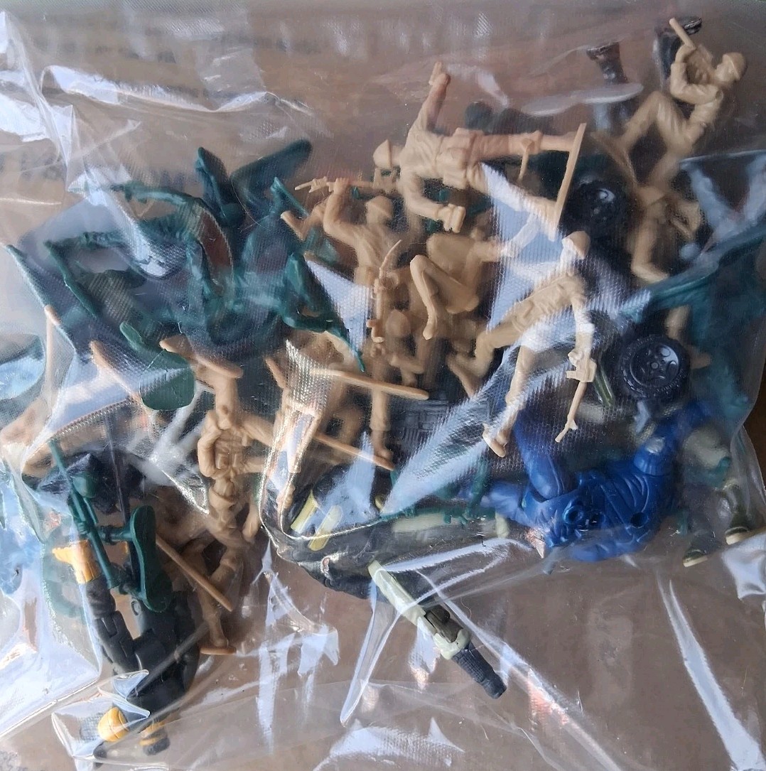 G I Joes And Army Guys 50+ Unsure Of Age Of Toys