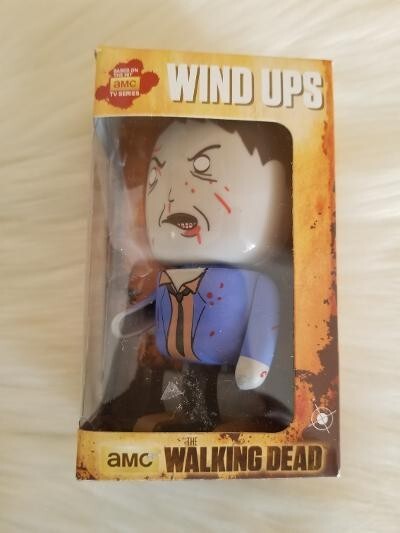 THE WALKING DEAD WIND UPS AMC WALKER COLLECTIBLE BULLS I TOY NEW