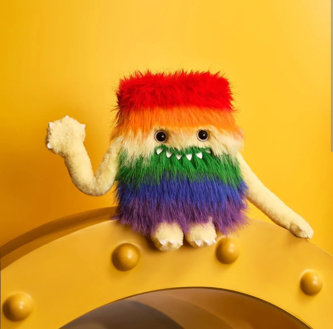 Popmart – Instinctoy – Hug You Series – Mini Plush Bag. US Seller 🌈