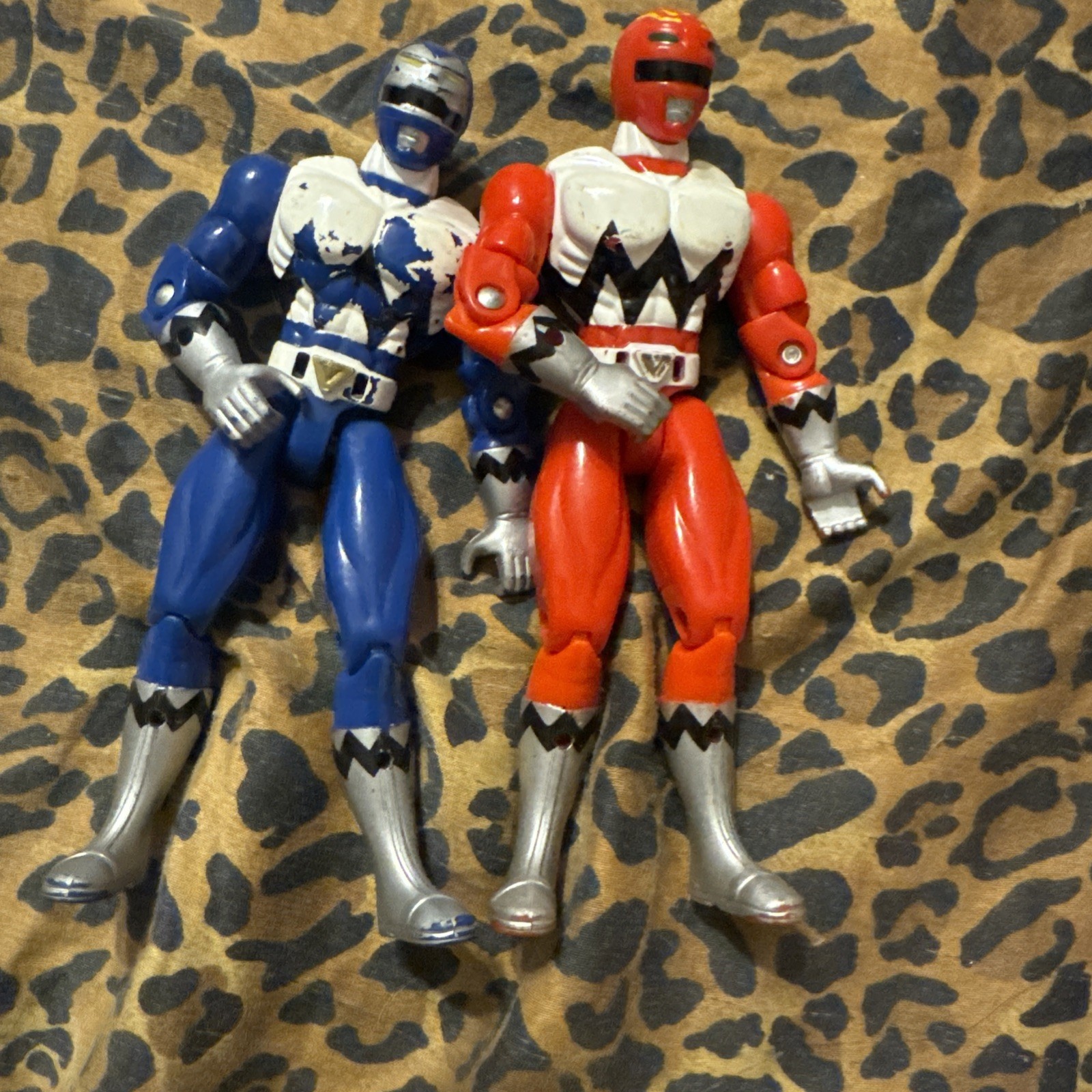 Vintage Bandai Power Rangers Lost Galaxy Blue and Red Rangers Action Figures