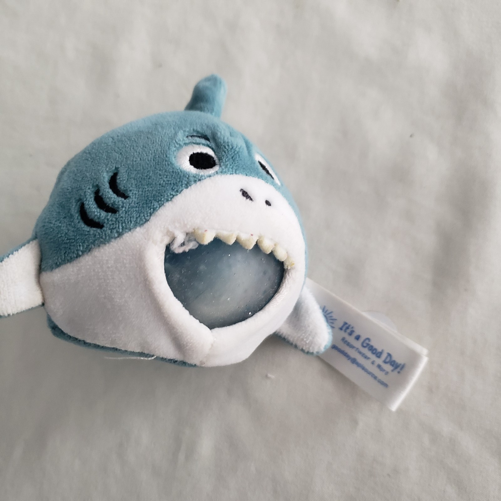 STRESSBUSTER Collectible Plush Ball Jellies Soft Toy Mako Shark