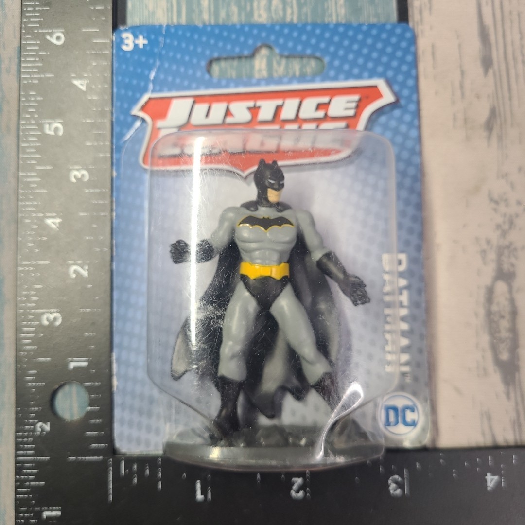 BATMAN DC Justice LEAGUE Action Figure MINI 3&Prime; Mattel Collect SEALED New